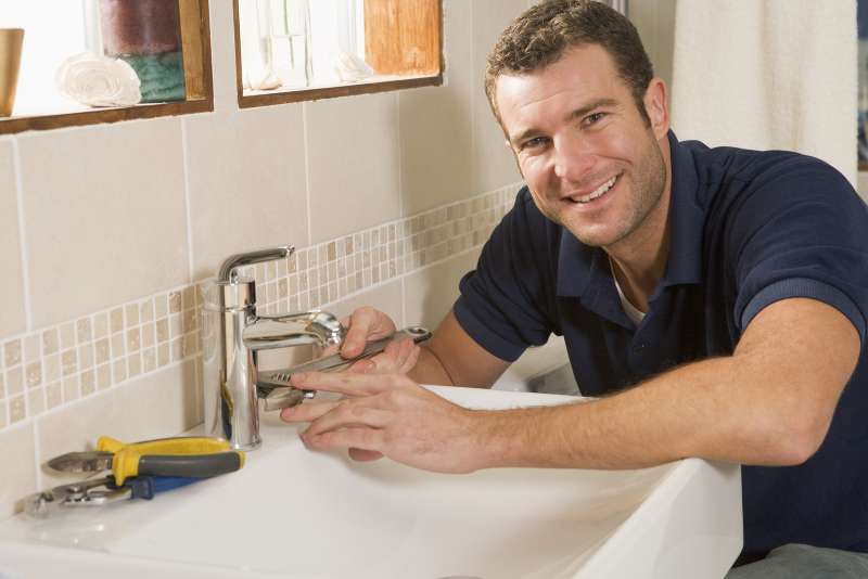 sewer cleaning plumber